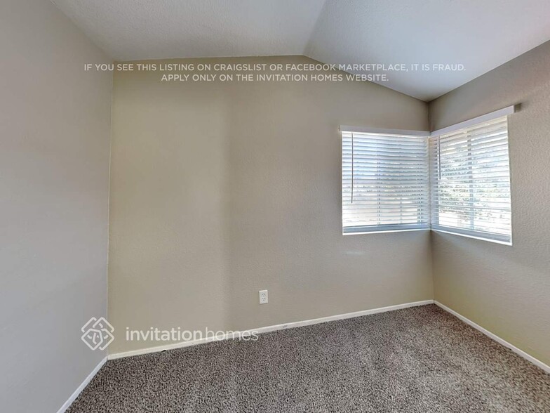 Building Photo - 14269 Hillcrest Dr