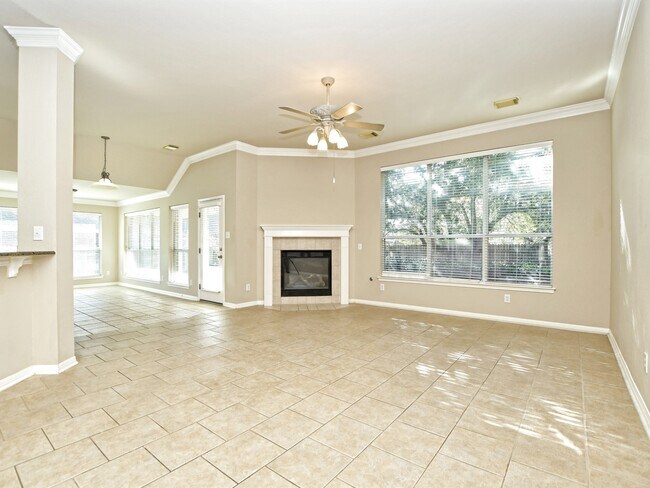 Building Photo - 1702 Buttercup Creek Blvd