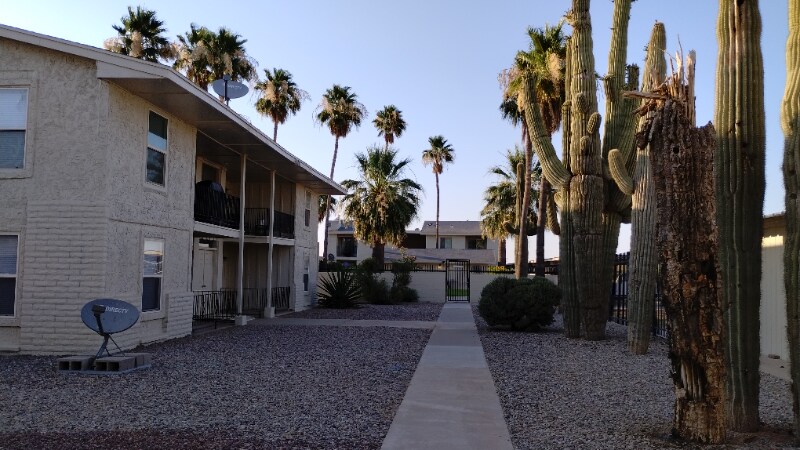 Building Photo - 15551 Sunland Gin Rd