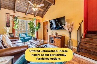 Building Photo - 743 E Oltorf St