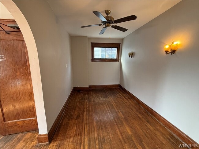 Building Photo - 319 Bryant St