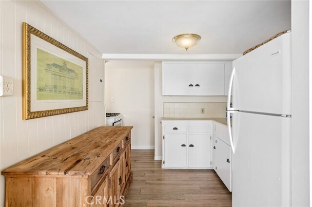 Building Photo - 1139 Gaviota Dr