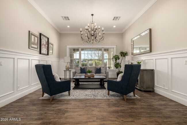 Building Photo - 2013 E Mallory St