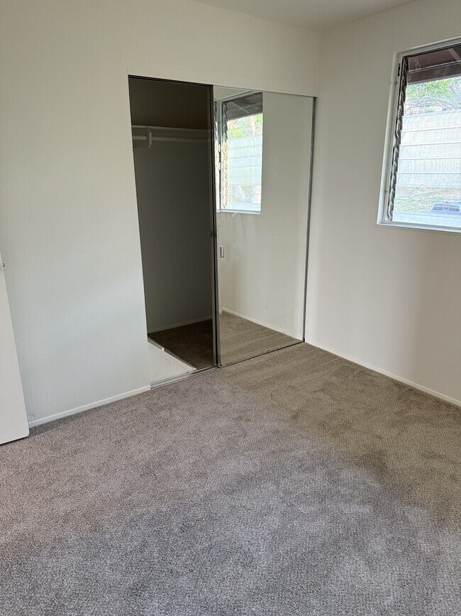 Building Photo - 94-1430-1430 Lanikuhana Ave
