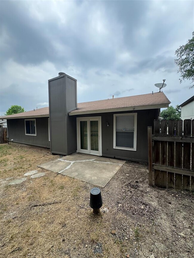 Building Photo - 3107 Harpers Ferry Ln