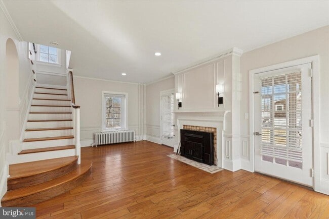 Building Photo - 1329 Olive St