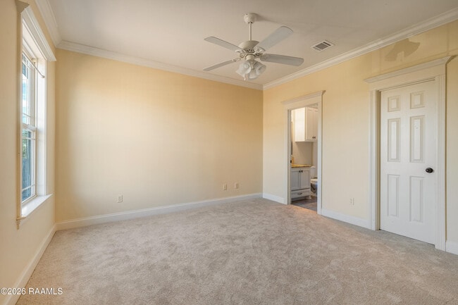 Building Photo - 103 Crystal Bay Ct