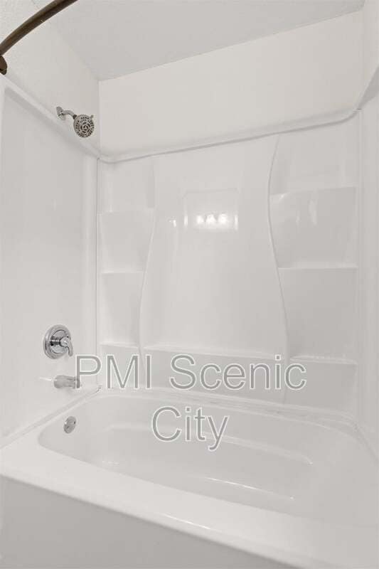 Building Photo - 3919 Weldon Dr