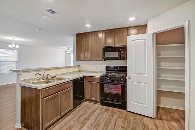 Building Photo - 14412 Conifer Dr
