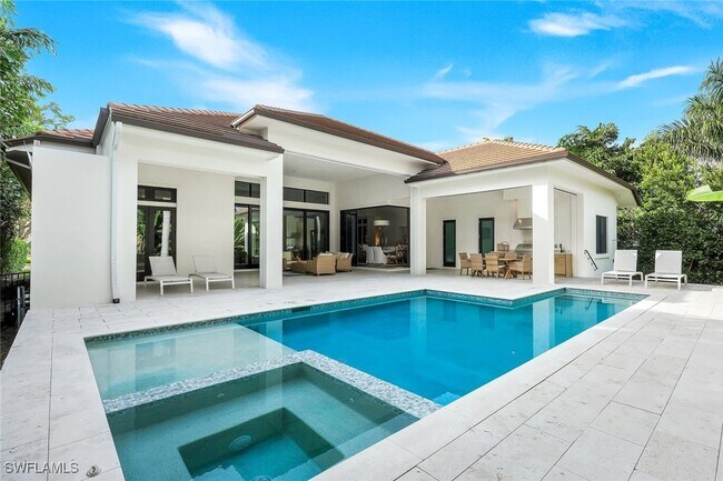 Primary Photo - 3200 Crayton Rd