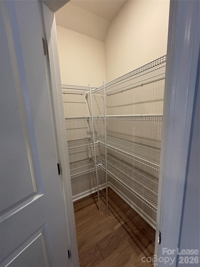 Building Photo - 5200 Somerset Hill Ln