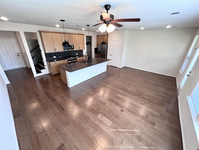 Building Photo - 10408 Marston Vineyard Dr