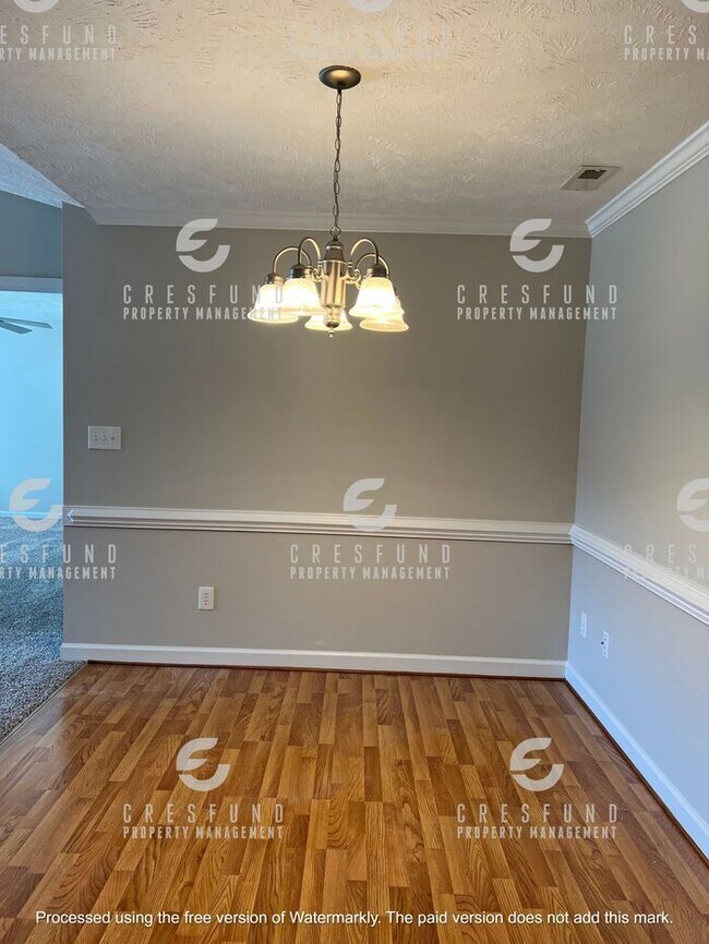 Building Photo - 2Bdrm 2Bath in Gated Community - Available Now!