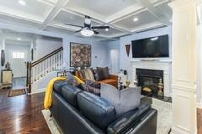 Building Photo - Charming 3BR Townhome in Lilburn