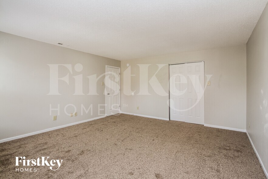 Building Photo - 9209 Stones Bluff Pl