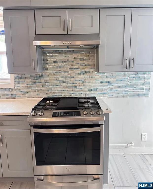 Building Photo - 309 E 17th St