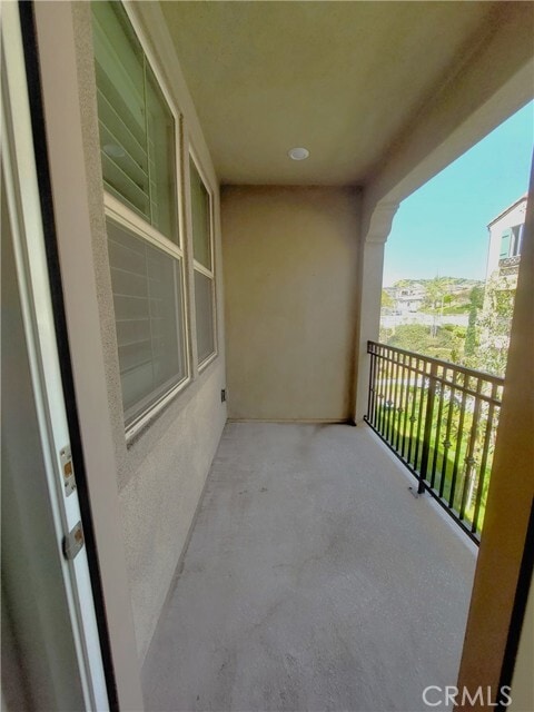 Building Photo - 18289 Iris Ln