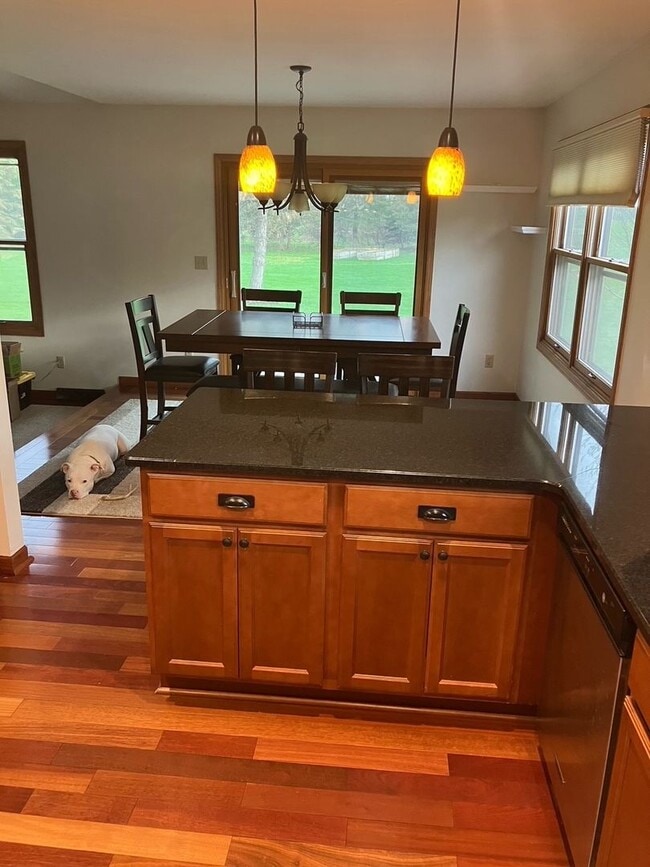 Building Photo - Single Family Home for Rent in Genesee