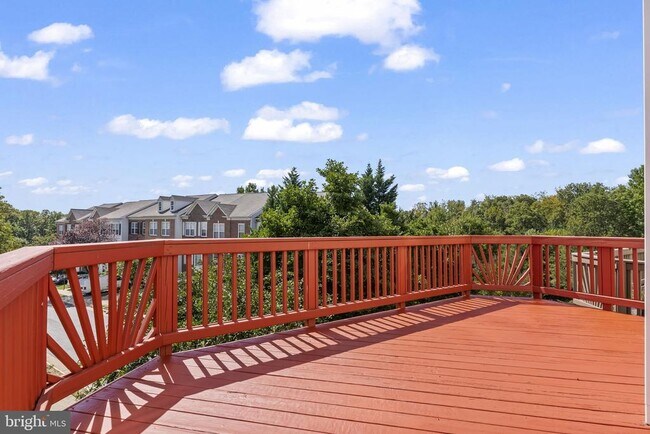 Building Photo - 6385 Levtov Landing