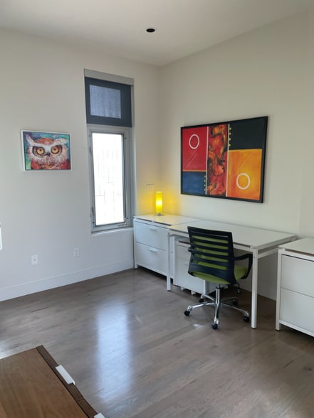 Building Photo - 402 Harrison St