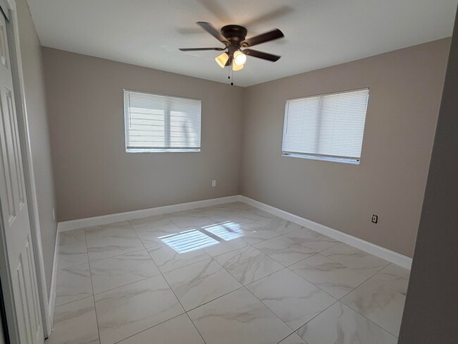 Building Photo - 6036 Westover Rd