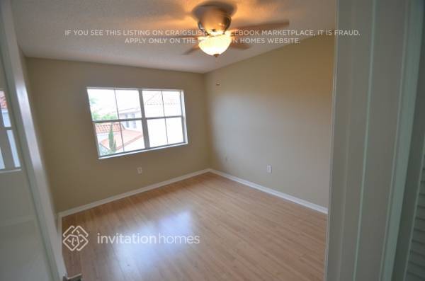 Building Photo - 3705 Valais Dr