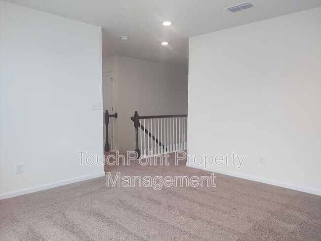 Building Photo - 4701 Stallings Brook Dr