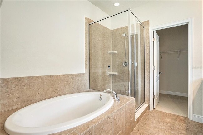 Building Photo - 11428 Quiet Forest Dr