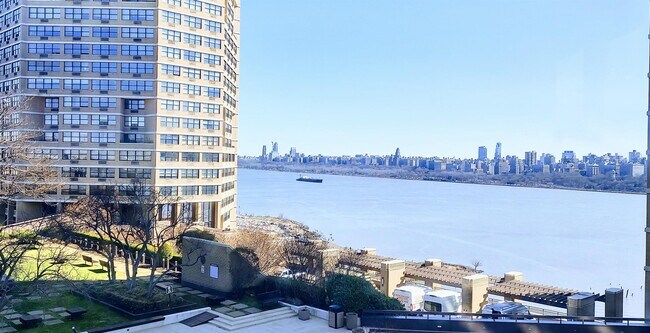 Building Photo - 7000 JFK Blvd E