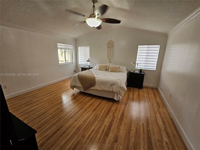 Building Photo - 5201 NW 112th Pl