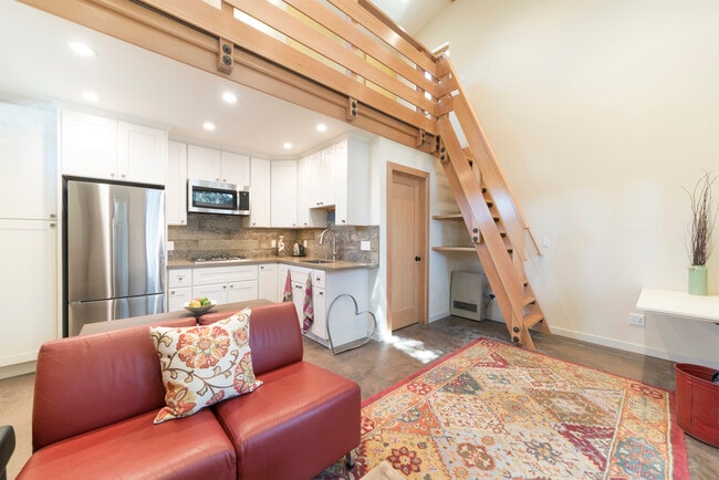 Interior eastward view - 952 60th St