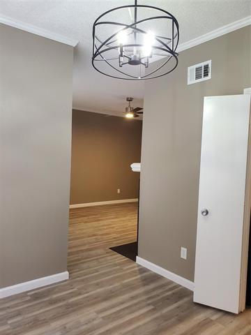 Building Photo - 8550 Fair Oaks Crossing