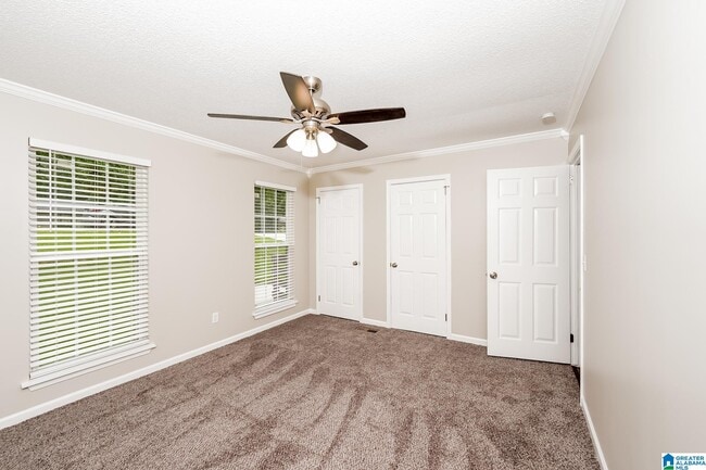 Building Photo - 5712 Desoto Dr