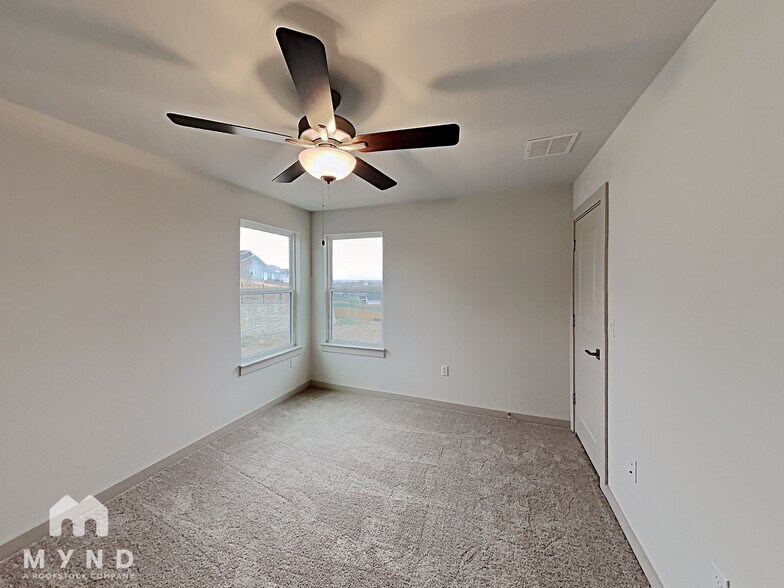 Building Photo - 9717 Evening Canopy Dr