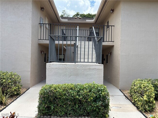 Building Photo - 503 Lake Louise Cir