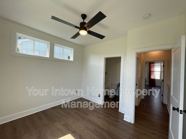 Building Photo - 1264 Zucchini Cir SE