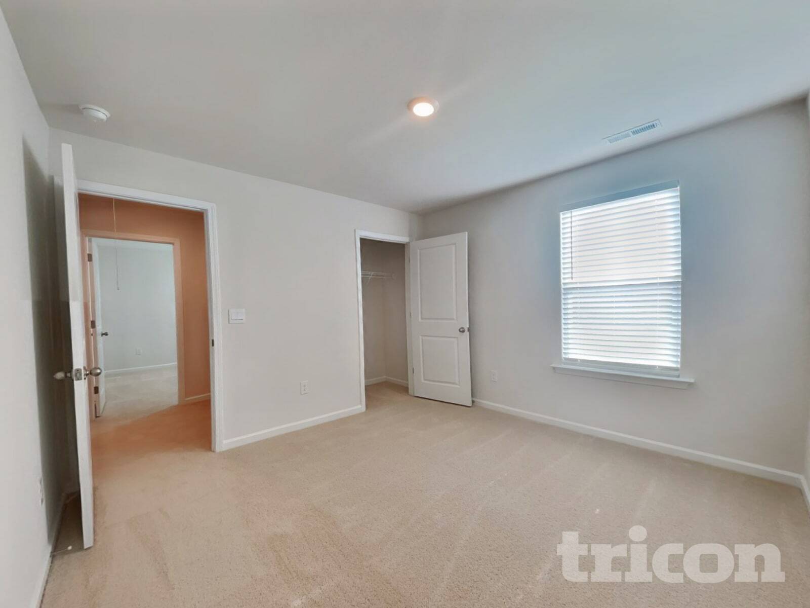 Building Photo - 141 Chapel Dr