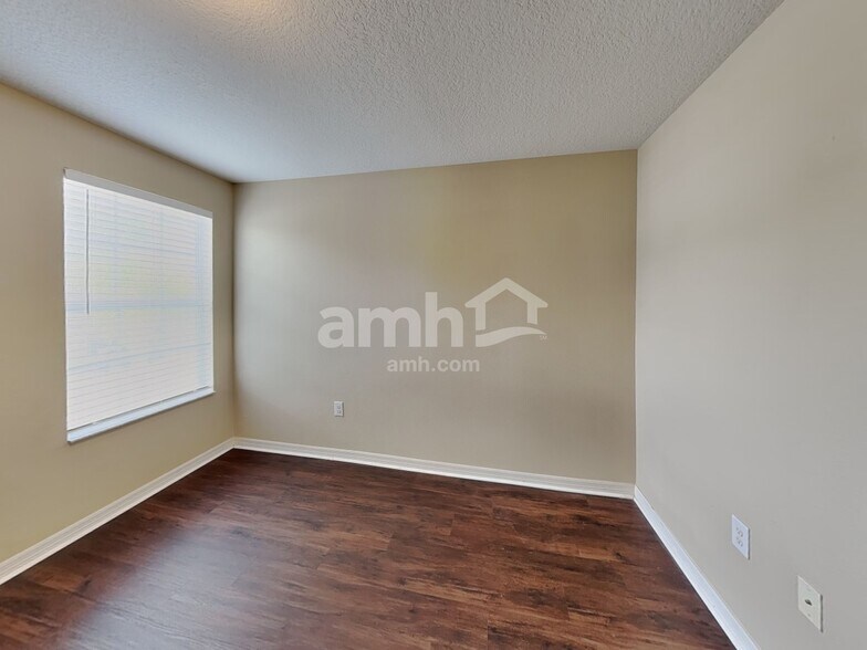 Building Photo - 15422 Peach Stone Pl