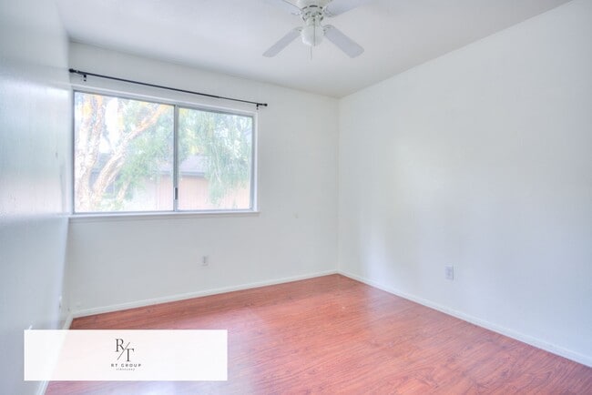 Building Photo - Cozy and Convenient 2-Bedroom, 1-Bath Home in Riverside