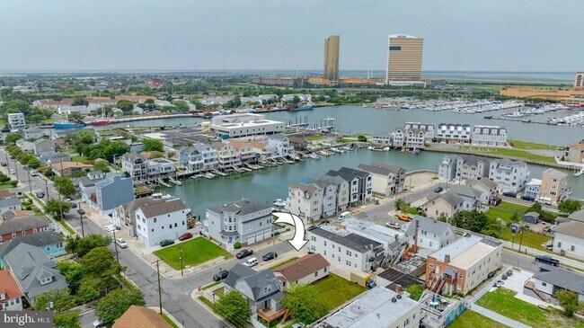 Building Photo - 545 N Connecticut Ave