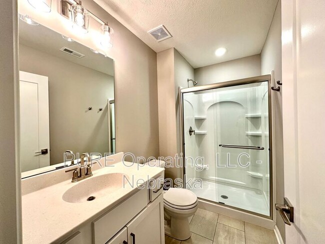 Building Photo - 17451 Tucker St