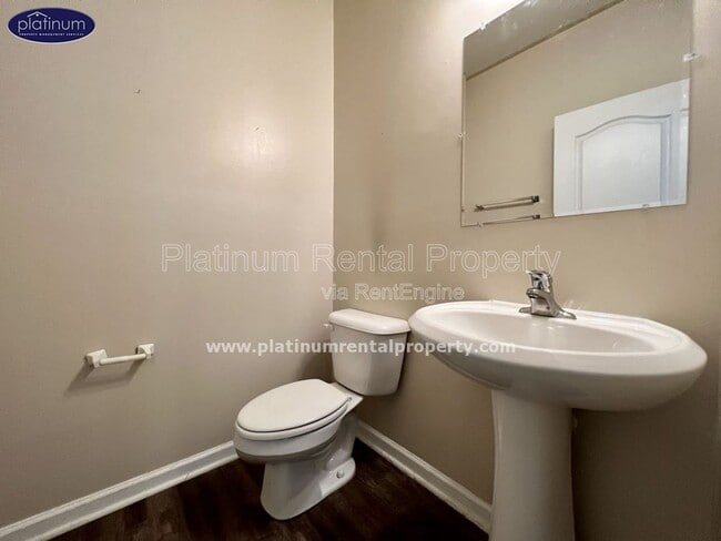 Building Photo - 1106 Treymont Ln SW