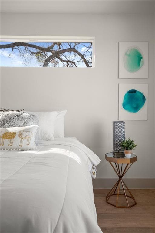 Building Photo - 2413 E 9th St