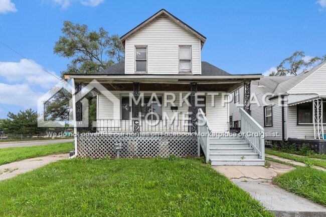 Primary Photo - 15457 Cloverlawn Ave