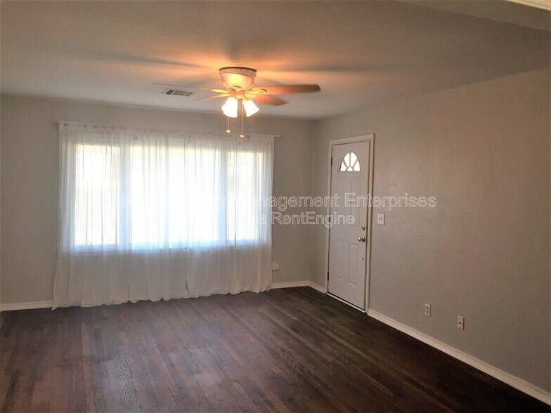 Building Photo - 3912 NW 32nd St