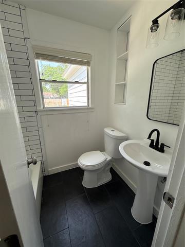 Building Photo - 1607 McAdams Ave