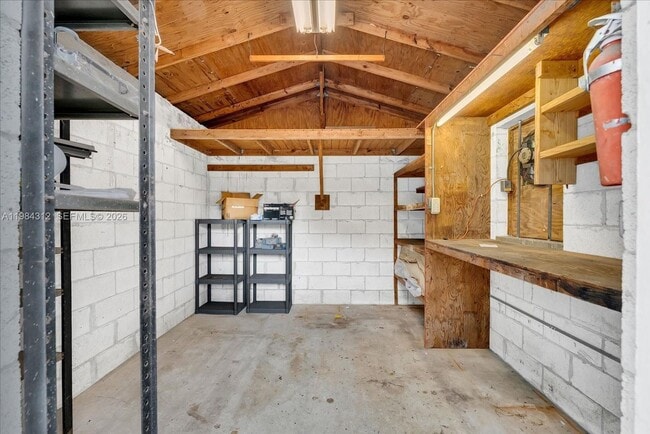 Building Photo - 10330 SW 51st St