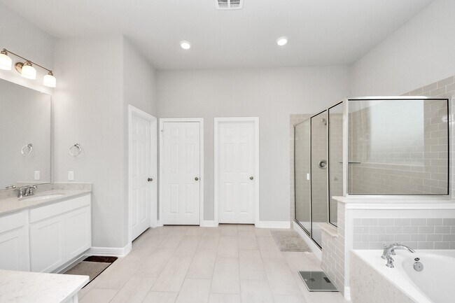 Building Photo - 2830 Tumlinson Dr