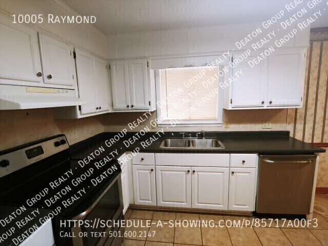 Building Photo - 10005 Raymond-