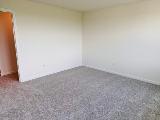 Building Photo - 2177 Ryegrass Ln